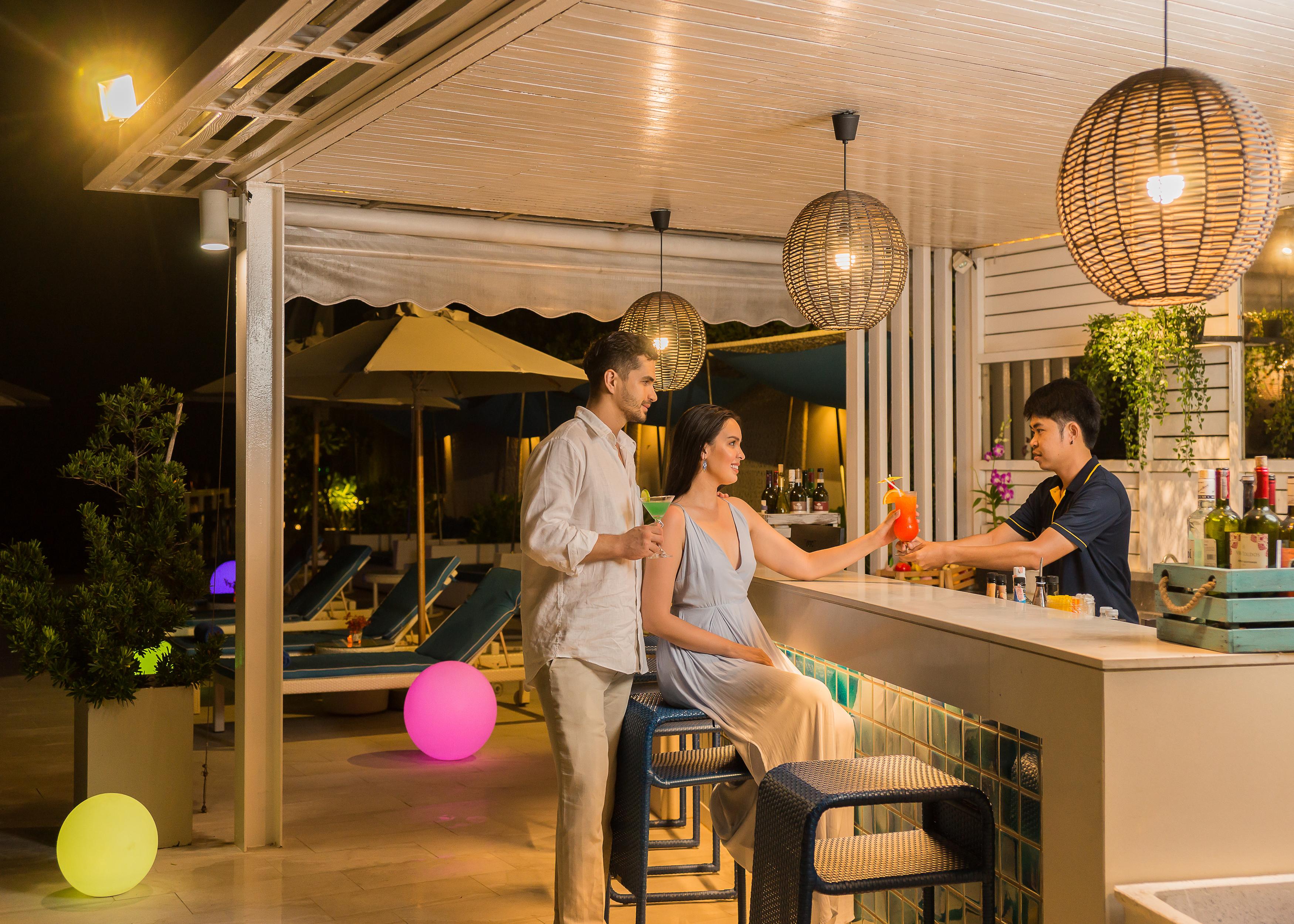 The Rock Hua Hin Beachfront Spa Resort Dış mekan fotoğraf