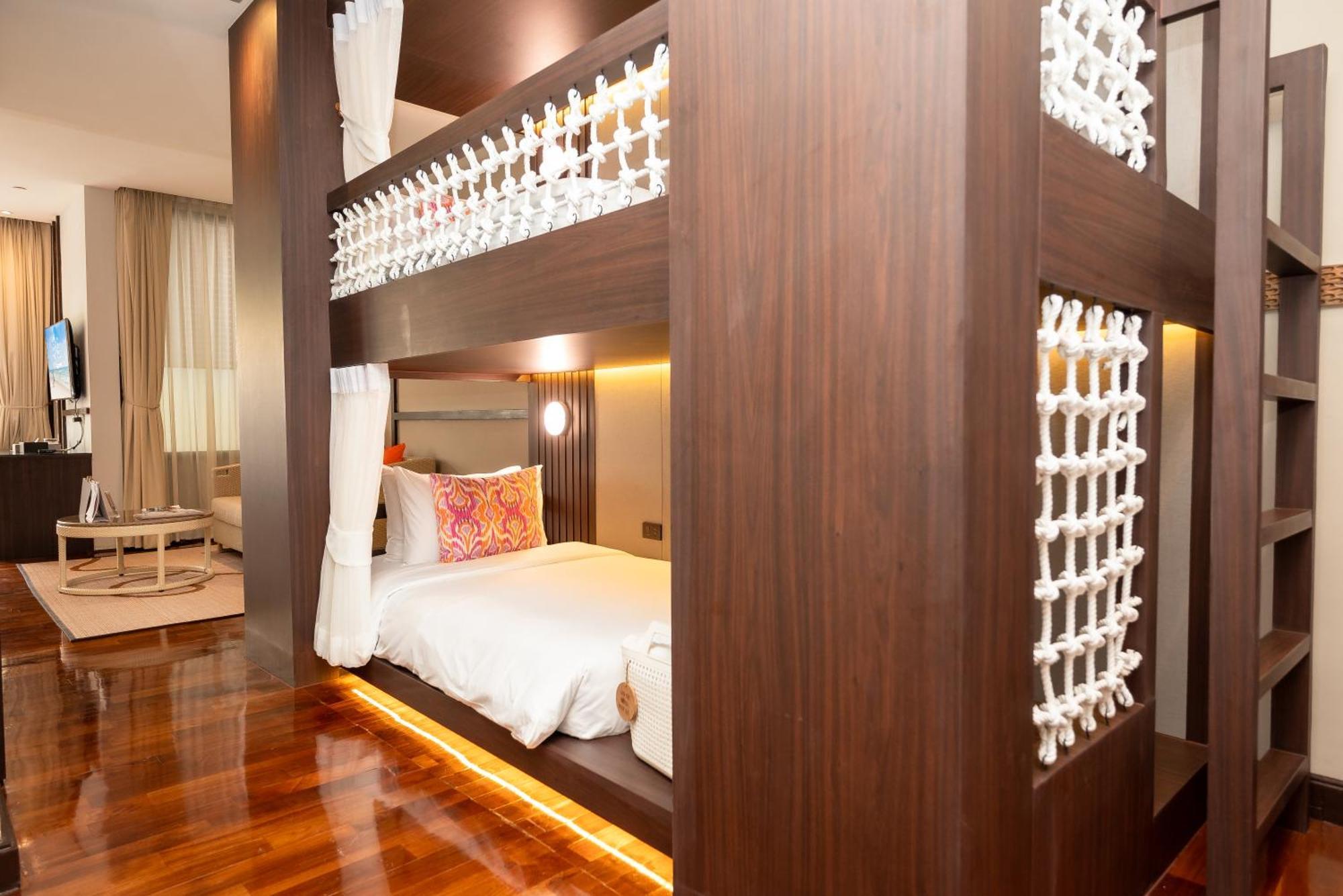 The Rock Hua Hin Beachfront Spa Resort Dış mekan fotoğraf