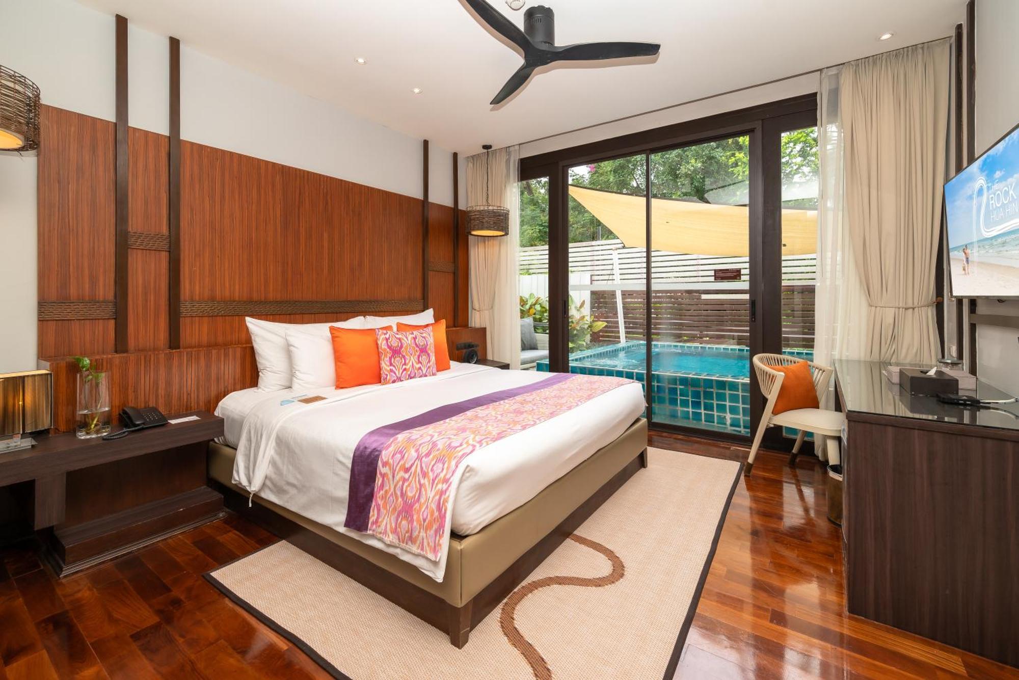 The Rock Hua Hin Beachfront Spa Resort Dış mekan fotoğraf